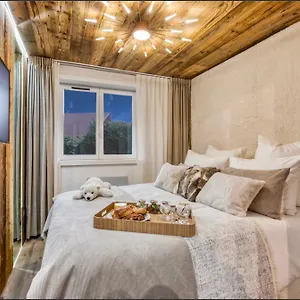 https://le-petit-cur-de-megve-mont770.hotels-rhonealpes.com