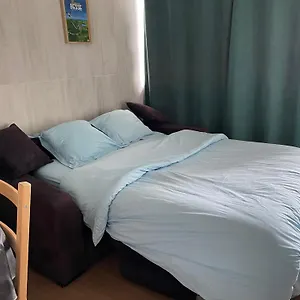 https://appartement-4-pers-tour-de-la-biche-skis-aux-pieds.hotels-rhonealpes.com